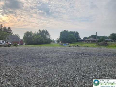 7602 Kuhns Drive, Macungie, PA 18087