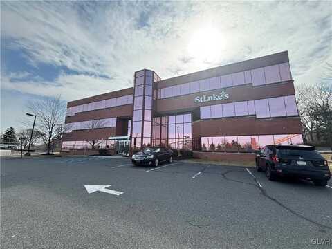 3570 Hamilton unit: 101, White Hall, PA 18103