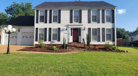 6879 AMERSHAM, Memphis, TN 38119