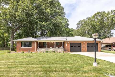 104 Robert Drive, O'Fallon, IL 62269