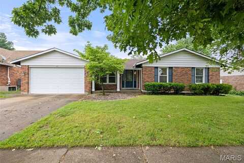 3628 Viembra Drive, Florissant, MO 63034