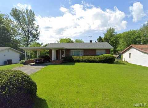 4120 SHIRLEY Drive, Belleville, IL 62226