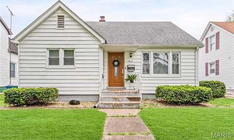 1404 Lemon Street, Highland, IL 62249