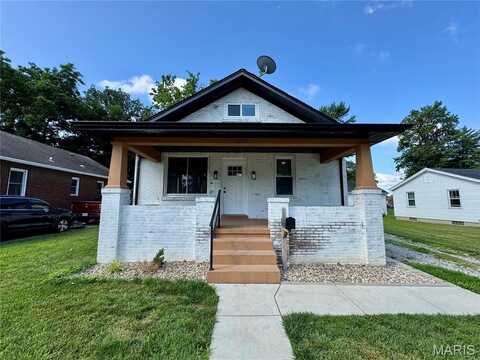1222 W Main Street, Mascoutah, IL 62258