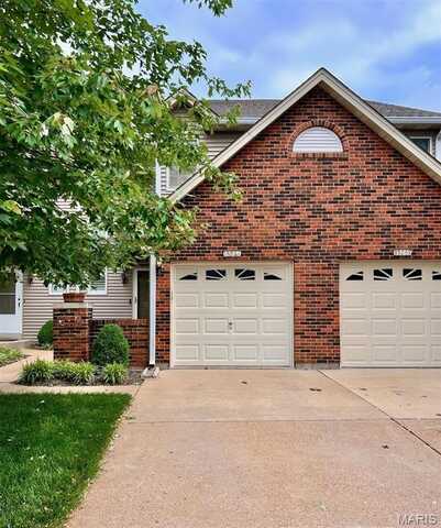 16266 Lea Oak Court, Chesterfield, MO 63017