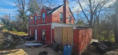 810 Airport Road, Saint Louis, MO 63135