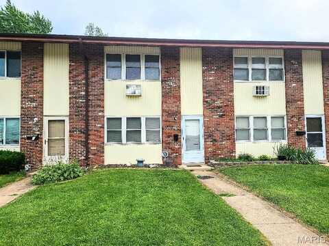 7540 Hazelcrest Drive, Hazelwood, MO 63042