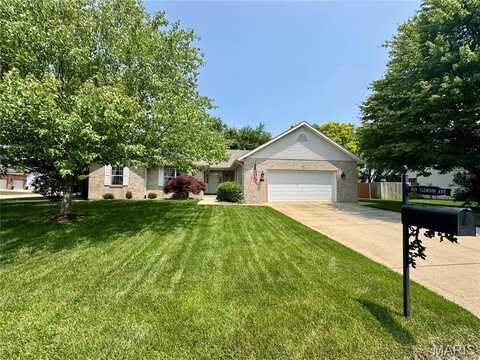 829 Clemson Avenue, Fairview Heights, IL 62208