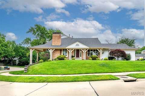 14991 Broadmont Drive, Chesterfield, MO 63017