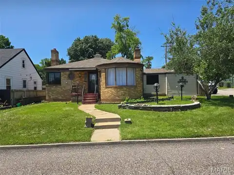 9405 Mackenzie Road, Affton, MO 63123