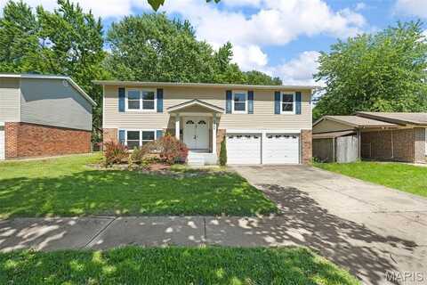 1844 Night Drive, Florissant, MO 63031