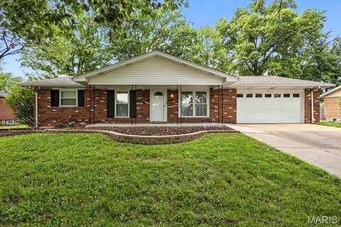 1689 Heffington Drive, Chesterfield, MO 63017