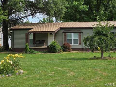 402 Il Route 143, Pocahontas, IL 62275