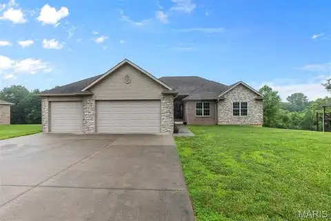226 Indian Springs Drive, Jackson, MO 63755