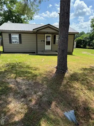 1114 Northwood Drive, Piedmont, MO 63957