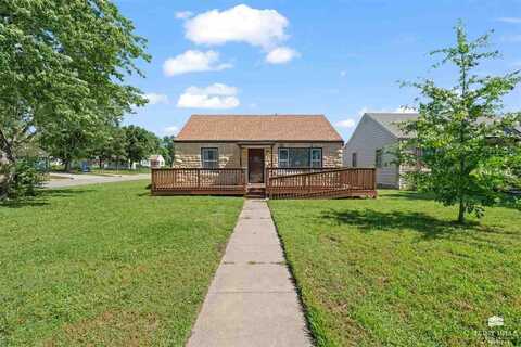 338 W Vine Street, Junction City, KS 66441