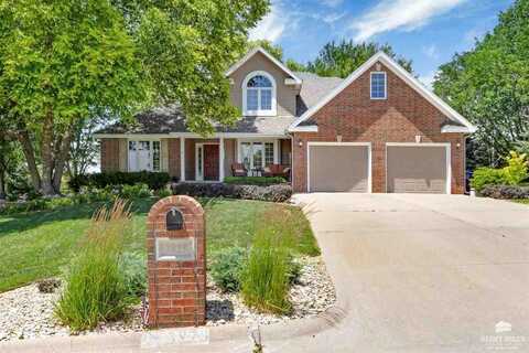 3825 Kates Court, Manhattan, KS 66503