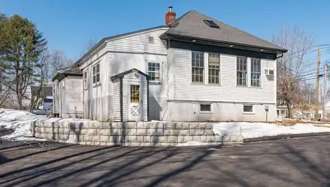 27 Ossipee Trail E, Standish, ME 04084