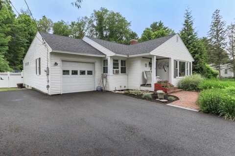 3 Mooreland Avenue, Concord, NH 03301