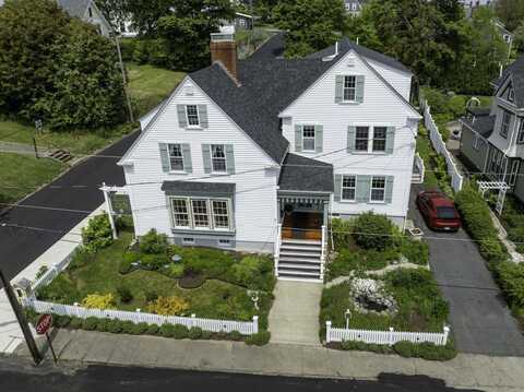 27 Summer Street, Lubec, ME 04652