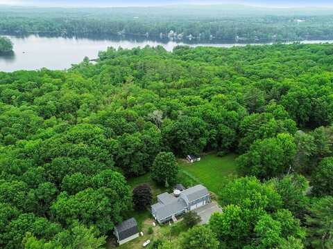 209 Holmes Road, Winthrop, ME 04364