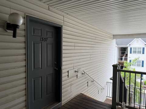 1337 Waterford Drive, Edison, NJ 08817