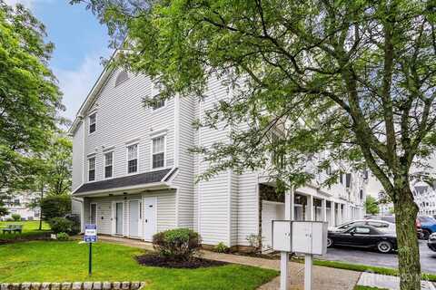 116 Prestwick Way, Edison, NJ 08820