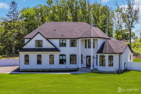 36 School Road E, Marlboro, NJ 07746