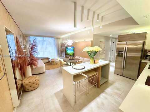1010 SW 2nd Ave, Miami, FL 33130