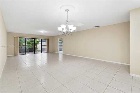 608 Saint Andrews Rd, Hollywood, FL 33021