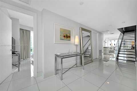 2950 NE 188th St, Aventura, FL 33180