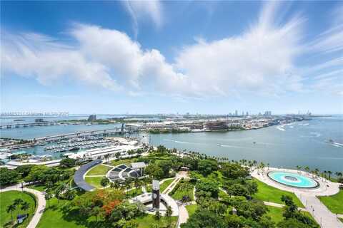 50 Biscayne Blvd, Miami, FL 33132