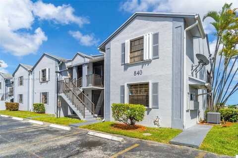 840 Independence Dr, Homestead, FL 33034