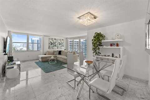 5750 Collins Ave, Miami Beach, FL 33140