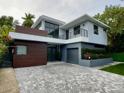 2550 Overbrook St, Miami, FL 33133