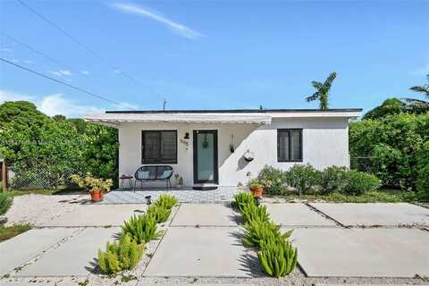 595 NW 101st St, Miami, FL 33150