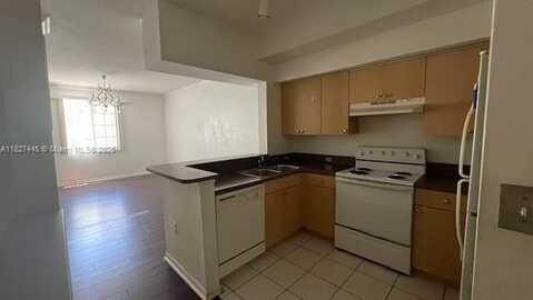 2965 NE 185th St, Aventura, FL 33180