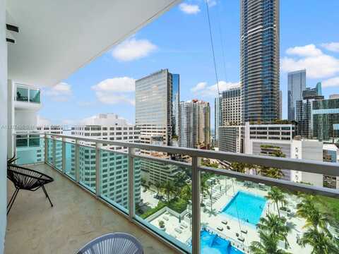 950 Brickell Bay Dr, Miami, FL 33131