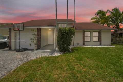 4947 NW 91st Ter, Sunrise, FL 33351