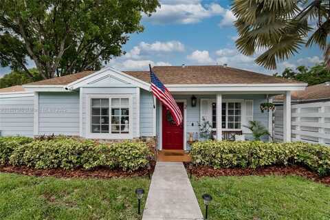 13765 SW 147th Cir Ln, Miami, FL 33186