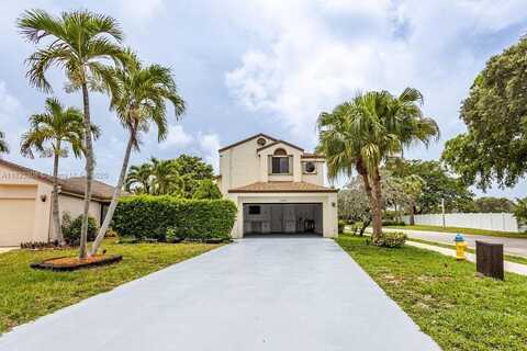 3420 NW 21st Ct, Coconut Creek, FL 33066