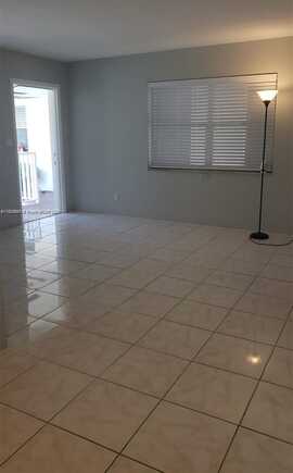 1816 Mckinley St, Hollywood, FL 33020