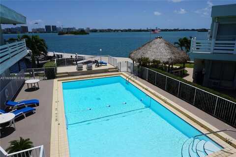 2700 NE 135th St, North Miami, FL 33181