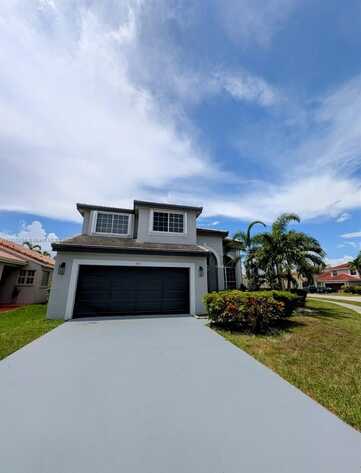 335 SW 183rd Way, Pembroke Pines, FL 33029