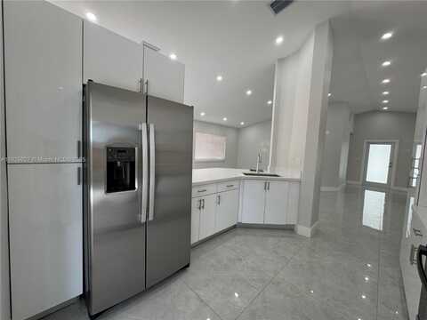 14263 SW 177th Ter, Miami, FL 33177