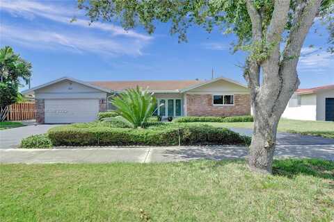 2031 NE 62nd St, Fort Lauderdale, FL 33308