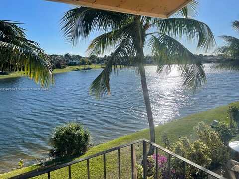 6862 NW 173rd Dr, Hialeah, FL 33015