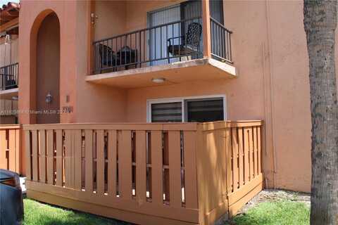 7201 Miami Lakes Dr, Miami Lakes, FL 33014