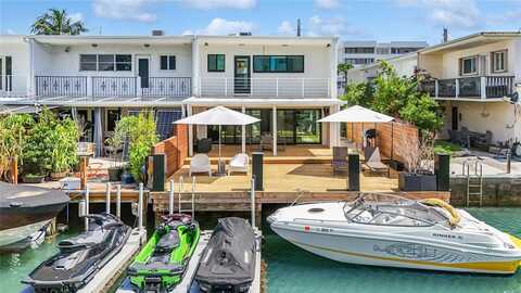 830 Raymond St, Miami Beach, FL 33141