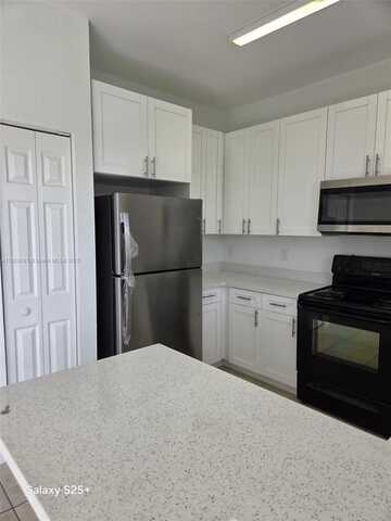 490 NE 21st Ter, Homestead, FL 33033